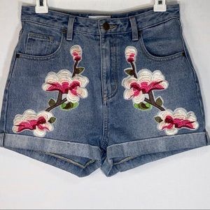 MPID Floral Light Wash High Rise Folded He…